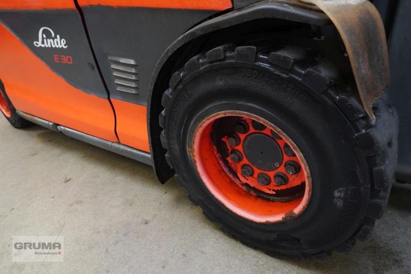 Gabelstapler del tipo Linde E 30/600 HL 387, Gebrauchtmaschine en Friedberg-Derching (Imagen 7)
