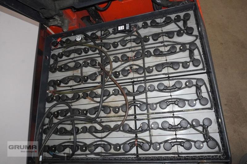 Gabelstapler des Typs Linde E 30/600 HL 387, Gebrauchtmaschine in Friedberg-Derching (Bild 5)