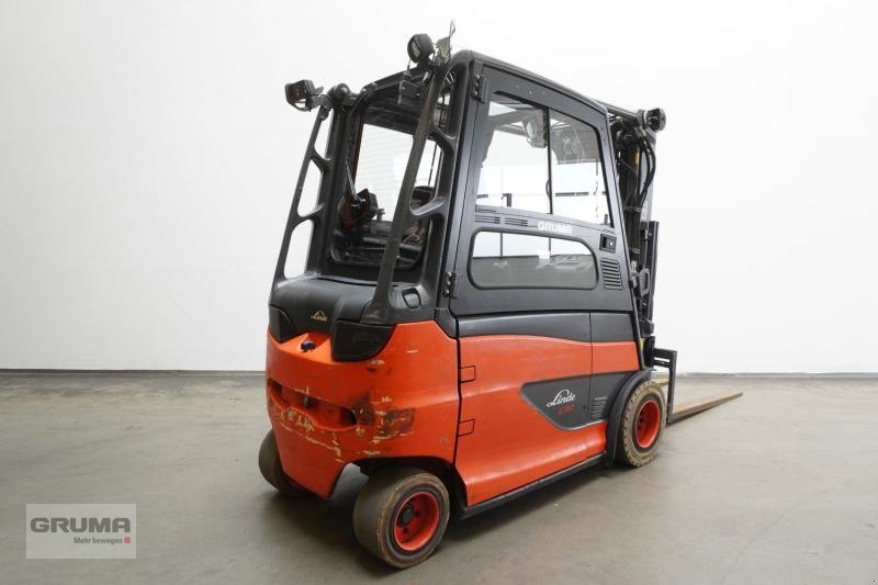 Gabelstapler du type Linde E 30/600 HL 387, Gebrauchtmaschine en Friedberg-Derching (Photo 2)