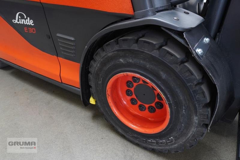 Gabelstapler des Typs Linde E 30/600 HL 387, Gebrauchtmaschine in Friedberg-Derching (Bild 8)