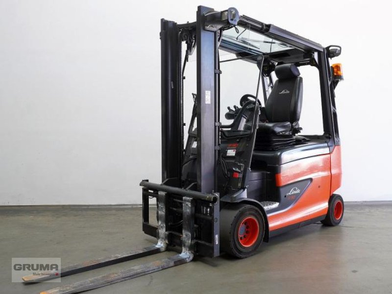 Gabelstapler des Typs Linde E 30/600 RHL 387, Gebrauchtmaschine in Friedberg-Derching (Bild 1)