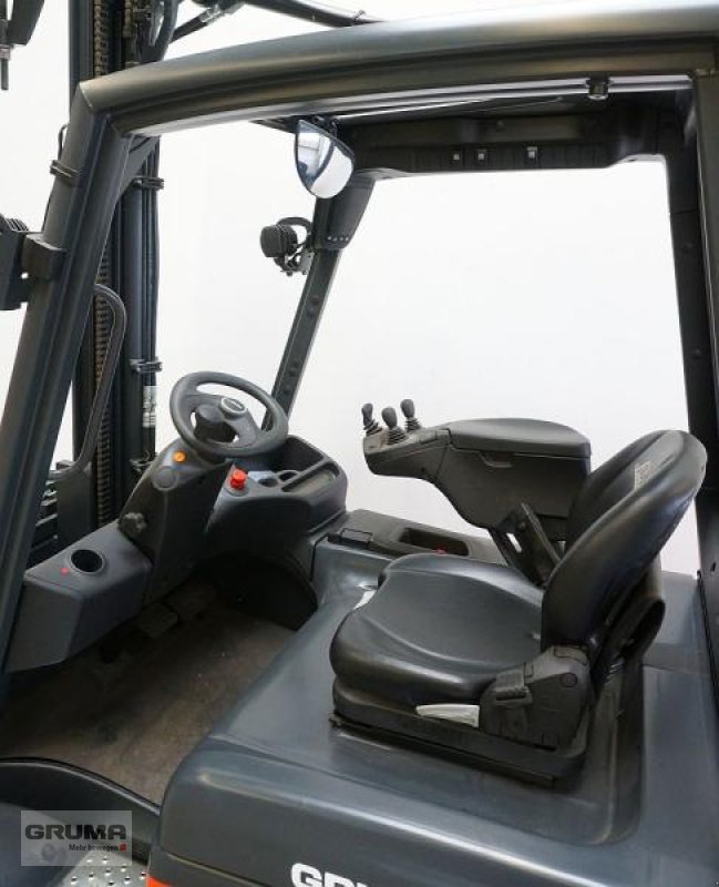 Gabelstapler typu Linde E 30 ION 387, Gebrauchtmaschine v Friedberg-Derching (Obrázek 4)