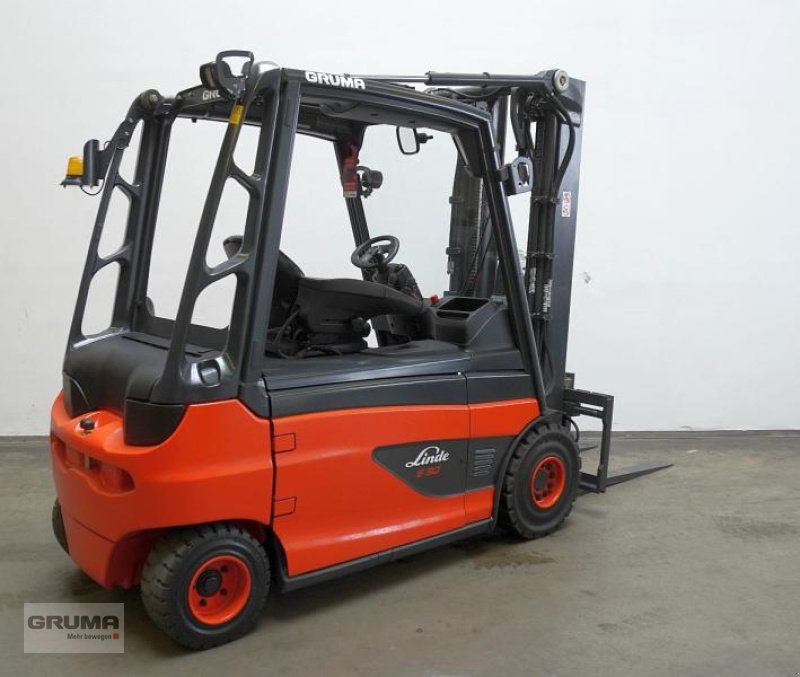 Gabelstapler typu Linde E 30 L 387, Gebrauchtmaschine v Friedberg-Derching (Obrázek 2)