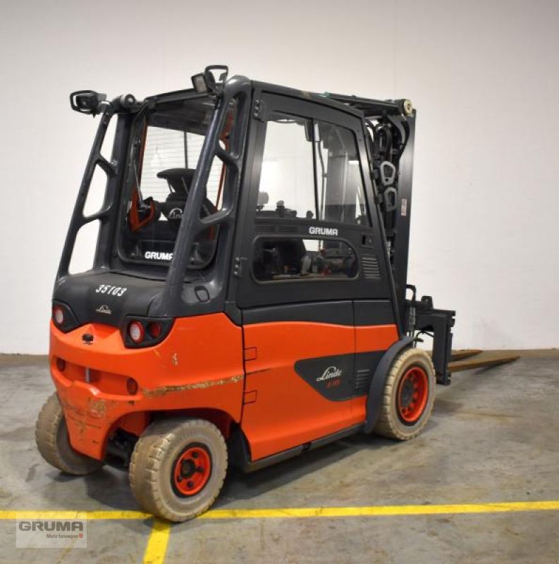 Gabelstapler des Typs Linde E 35/600 H 388, Gebrauchtmaschine in Friedberg-Derching (Bild 3)