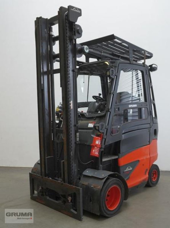 Gabelstapler des Typs Linde E 40/600 H 388, Gebrauchtmaschine in Friedberg-Derching (Bild 1)