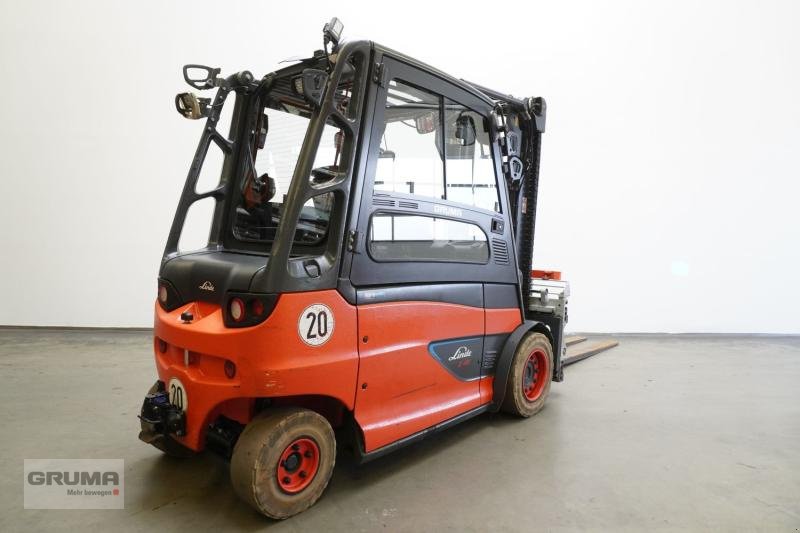 Gabelstapler типа Linde E 45/600 HL 388, Gebrauchtmaschine в Friedberg-Derching (Фотография 2)