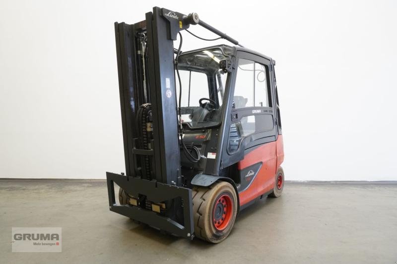 Gabelstapler des Typs Linde E 50/600 HL 388-00, Gebrauchtmaschine in Friedberg-Derching (Bild 1)