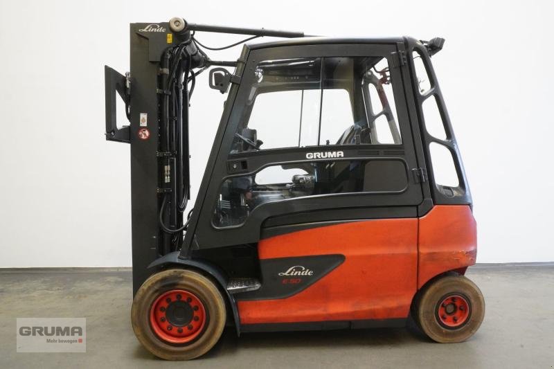 Gabelstapler des Typs Linde E 50/600 HL 388-00, Gebrauchtmaschine in Friedberg-Derching (Bild 4)