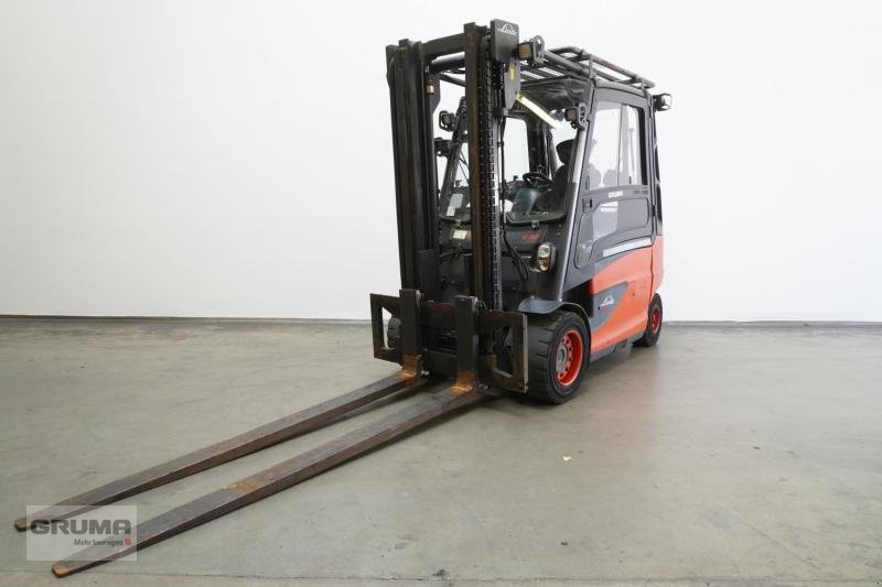 Gabelstapler des Typs Linde E 50 HL 388, Gebrauchtmaschine in Friedberg-Derching (Bild 1)