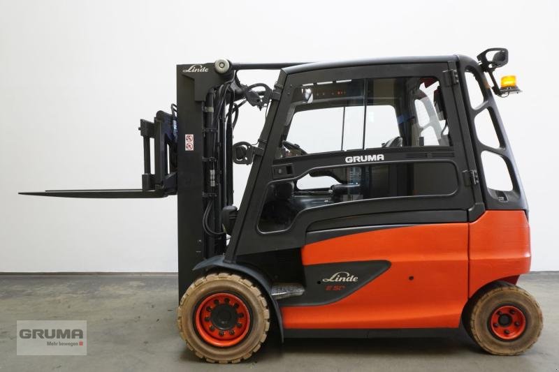 Gabelstapler typu Linde E 50 L 388, Gebrauchtmaschine v Friedberg-Derching (Obrázek 4)