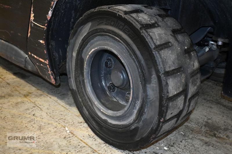 Gabelstapler типа Linde H 25 T 1202-01, Gebrauchtmaschine в Friedberg-Derching (Фотография 8)