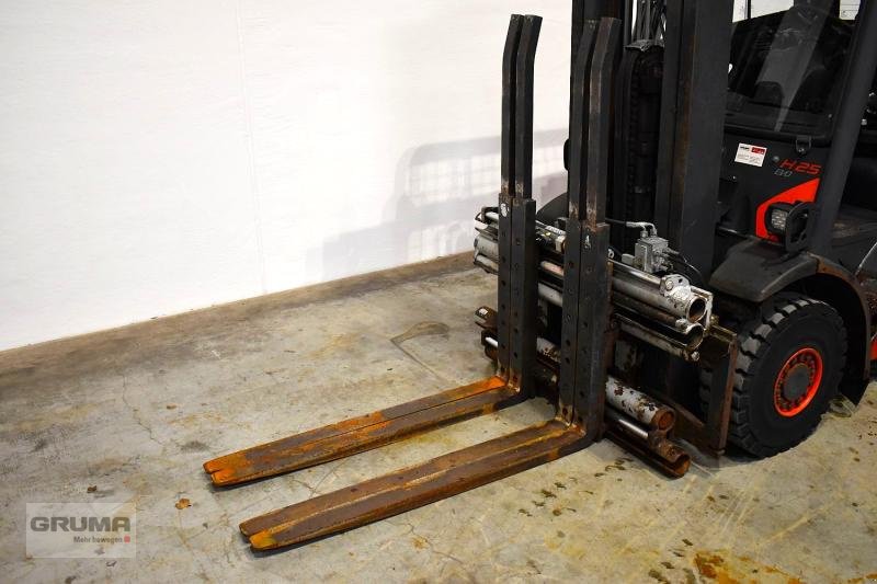Gabelstapler typu Linde H 25 T EVO 392-02, Gebrauchtmaschine v Friedberg-Derching (Obrázek 10)