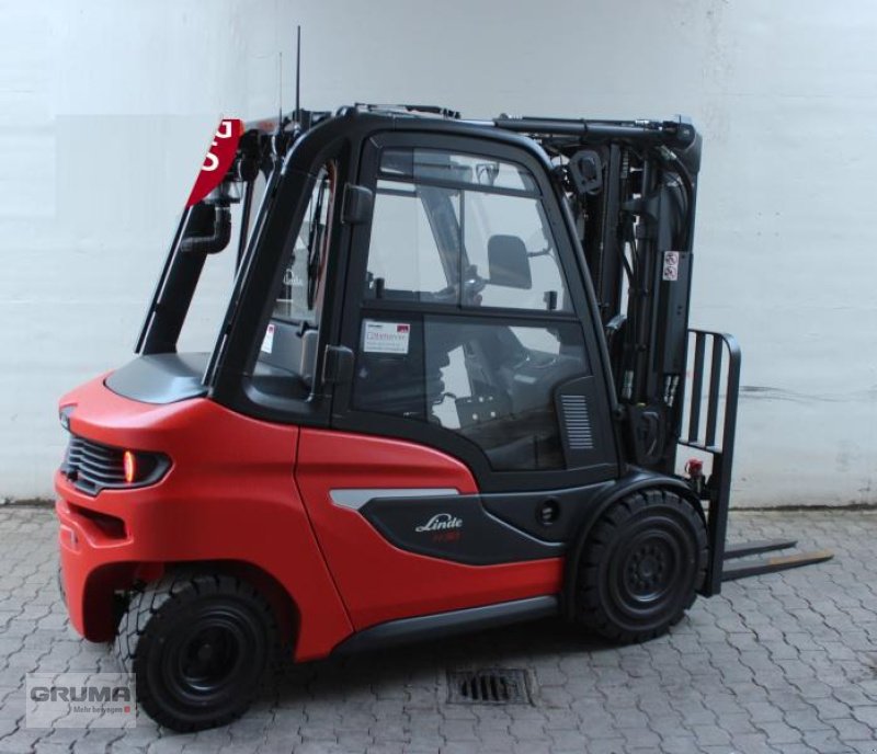 Gabelstapler typu Linde H 30 D 1202, Gebrauchtmaschine v Friedberg-Derching (Obrázek 1)