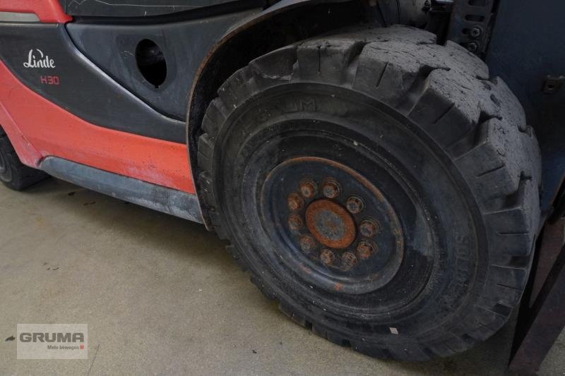 Gabelstapler typu Linde H 30 T 1202, Gebrauchtmaschine v Friedberg-Derching (Obrázek 6)