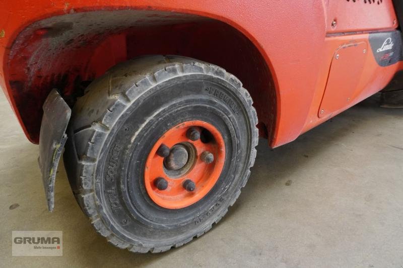 Gabelstapler del tipo Linde H 35 D (3A) EVO 393-02, Gebrauchtmaschine In Friedberg-Derching (Immagine 6)