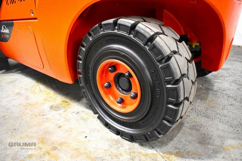 Gabelstapler des Typs Linde H 35 D (3B) EVO 393-02, Gebrauchtmaschine in Friedberg-Derching (Bild 8)