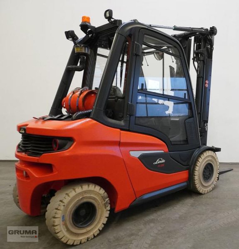 Gabelstapler des Typs Linde H 35 T 1202-01, Gebrauchtmaschine in Friedberg-Derching (Bild 3)