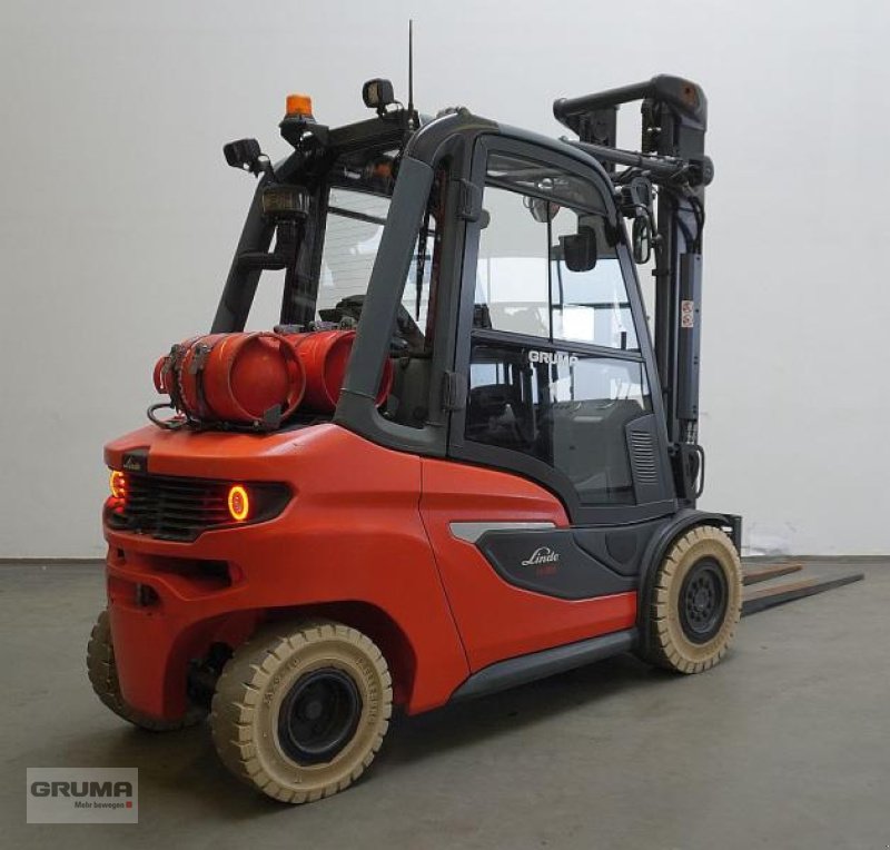 Gabelstapler des Typs Linde H 35 T 1202, Gebrauchtmaschine in Friedberg-Derching (Bild 3)