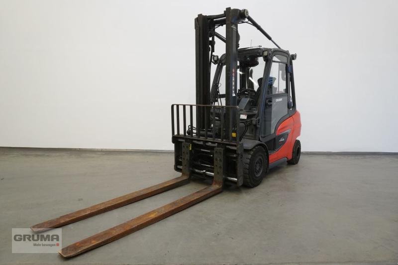 Gabelstapler des Typs Linde H 35 T 1202, Gebrauchtmaschine in Friedberg-Derching (Bild 1)