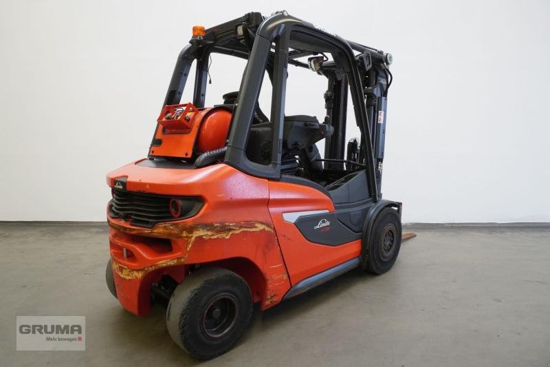 Gabelstapler des Typs Linde H 35 T 1202, Gebrauchtmaschine in Friedberg-Derching (Bild 2)