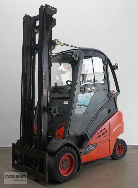 Gabelstapler des Typs Linde H 35 T EVO 393-02, Gebrauchtmaschine in Friedberg-Derching (Bild 1)