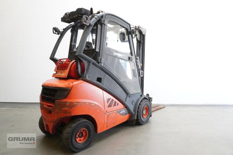 Gabelstapler typu Linde H 35 T EVO 393-02, Gebrauchtmaschine v Friedberg-Derching (Obrázek 2)