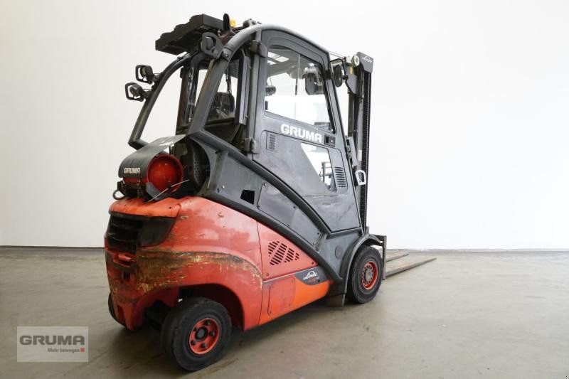 Gabelstapler des Typs Linde H 35 T EVO 393-02, Gebrauchtmaschine in Friedberg-Derching (Bild 2)