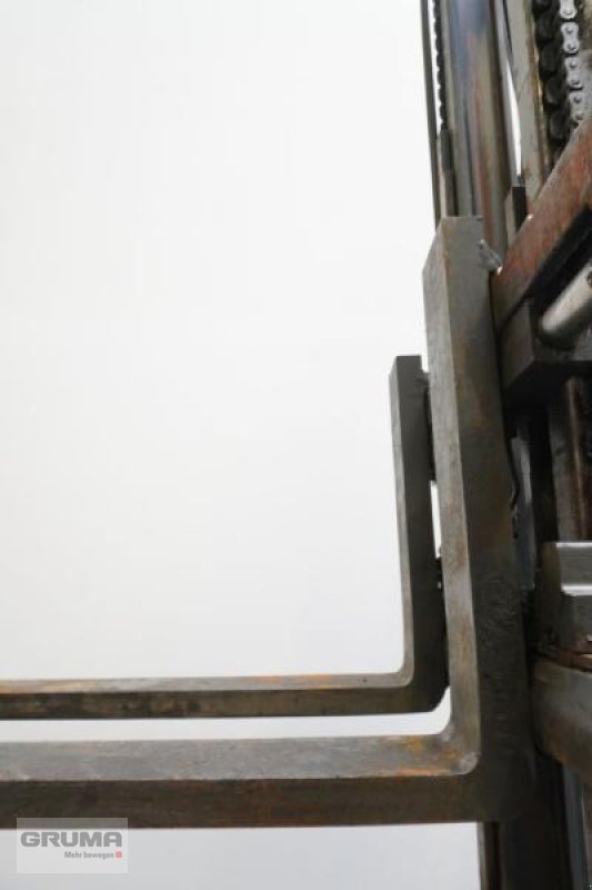 Gabelstapler des Typs Linde H 35 T EVO 393-02, Gebrauchtmaschine in Friedberg-Derching (Bild 5)