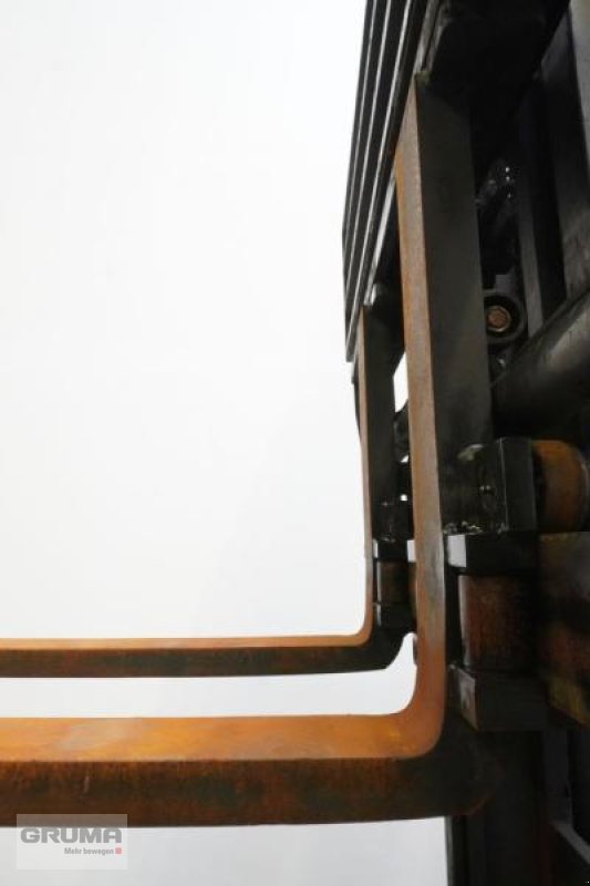 Gabelstapler des Typs Linde H 60 D EVO 396-03, Gebrauchtmaschine in Friedberg-Derching (Bild 5)