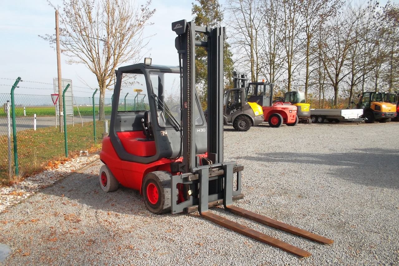 Gabelstapler des Typs Linde H30D, Gebrauchtmaschine in Salching (Bild 4)