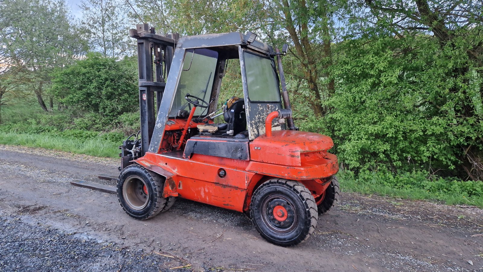 Gabelstapler des Typs Linde H40D, Gebrauchtmaschine in Schonungen (Bild 2)