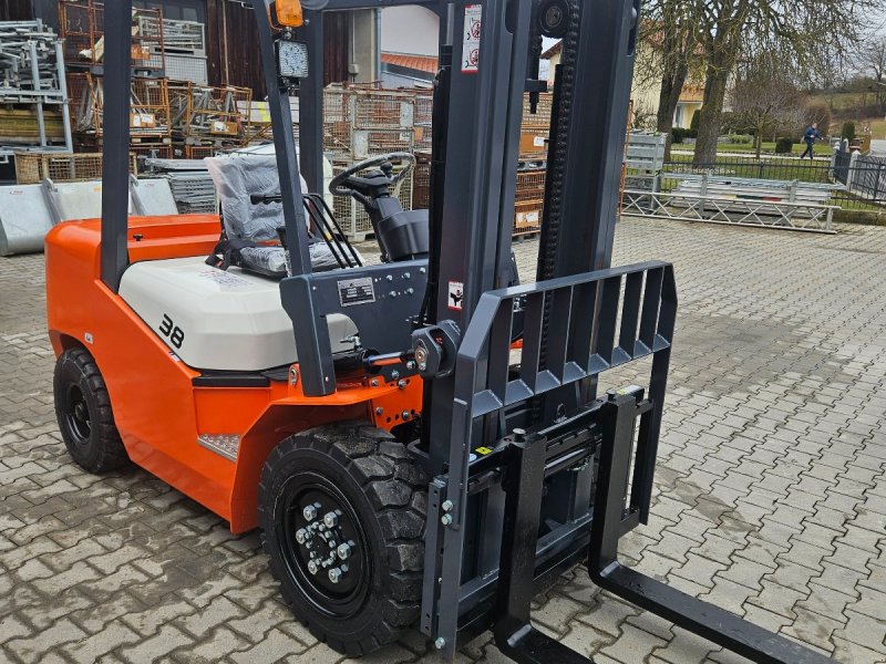 Gabelstapler tip Machpro MP-L38 Diesel, Neumaschine in Geiselhöring (Poză 1)