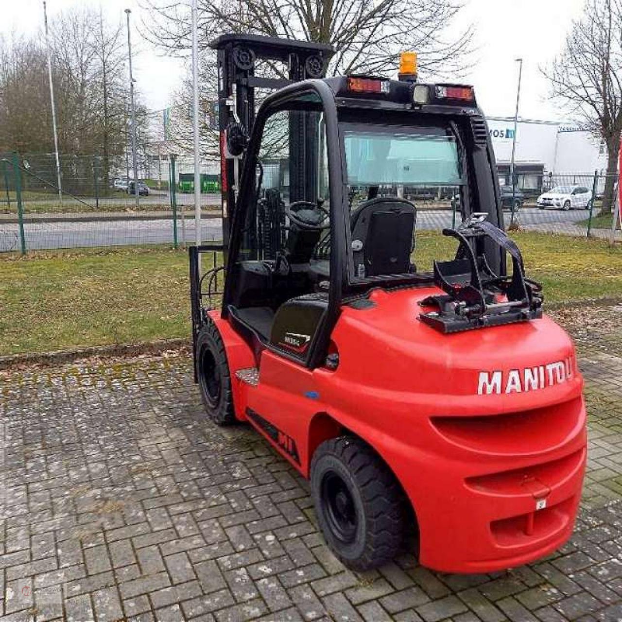 Gabelstapler des Typs Manitou MI 35 G, Neumaschine in Oyten (Bild 1)