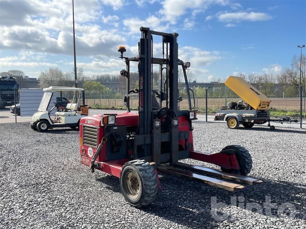 Gabelstapler za tip Moffett M4 25.3, Gebrauchtmaschine u Düsseldorf (Slika 2)