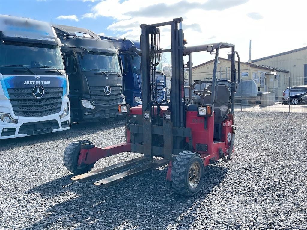 Gabelstapler tipa Moffett M4 25.3, Gebrauchtmaschine u Düsseldorf (Slika 1)