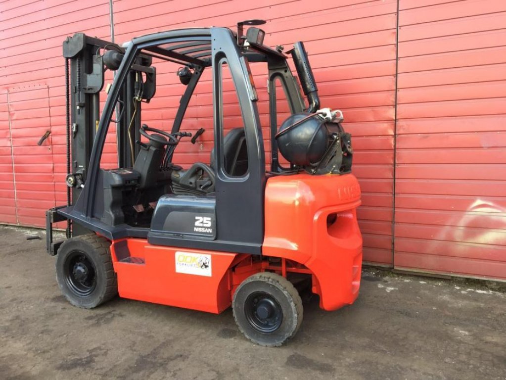 Gabelstapler des Typs Nissan FG 25, Gebrauchtmaschine in Радехів (Bild 5)