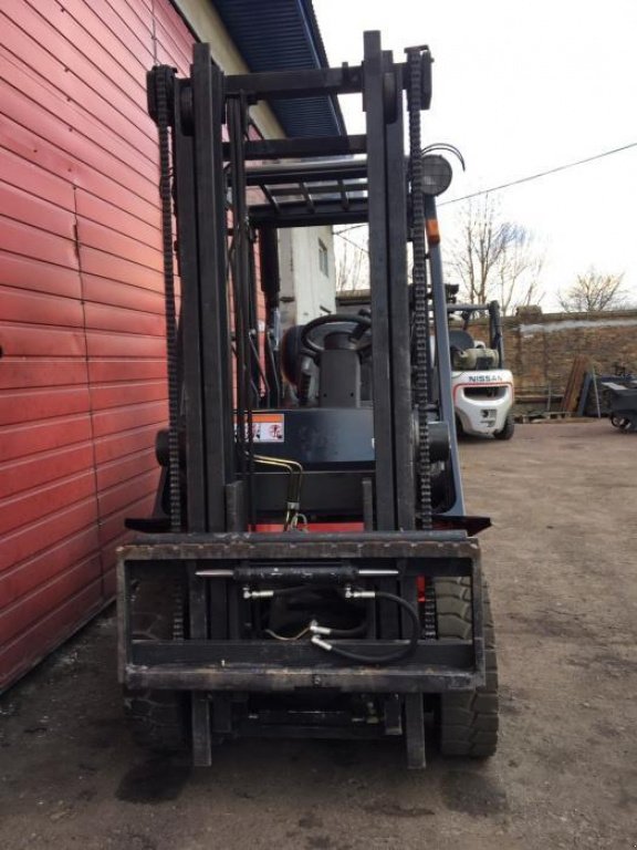 Gabelstapler des Typs Nissan FG 25, Gebrauchtmaschine in Радехів (Bild 6)