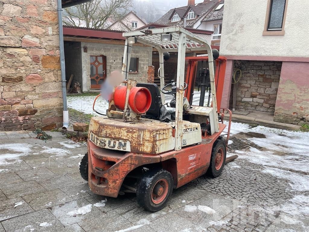 Gabelstapler des Typs Nissan PFO 2, Gebrauchtmaschine in Düsseldorf (Bild 4)