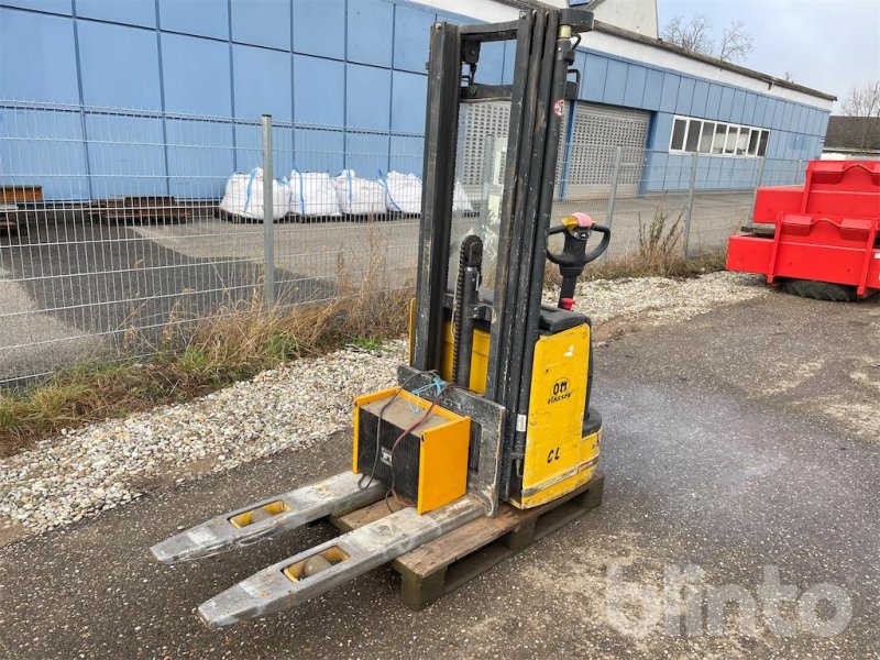 Gabelstapler Türe ait OM CL10,5/4305, Gebrauchtmaschine içinde Düsseldorf (resim 1)