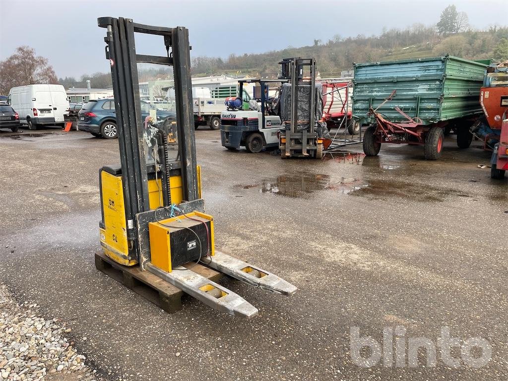 Gabelstapler des Typs OM CL10,5/4305, Gebrauchtmaschine in Düsseldorf (Bild 2)