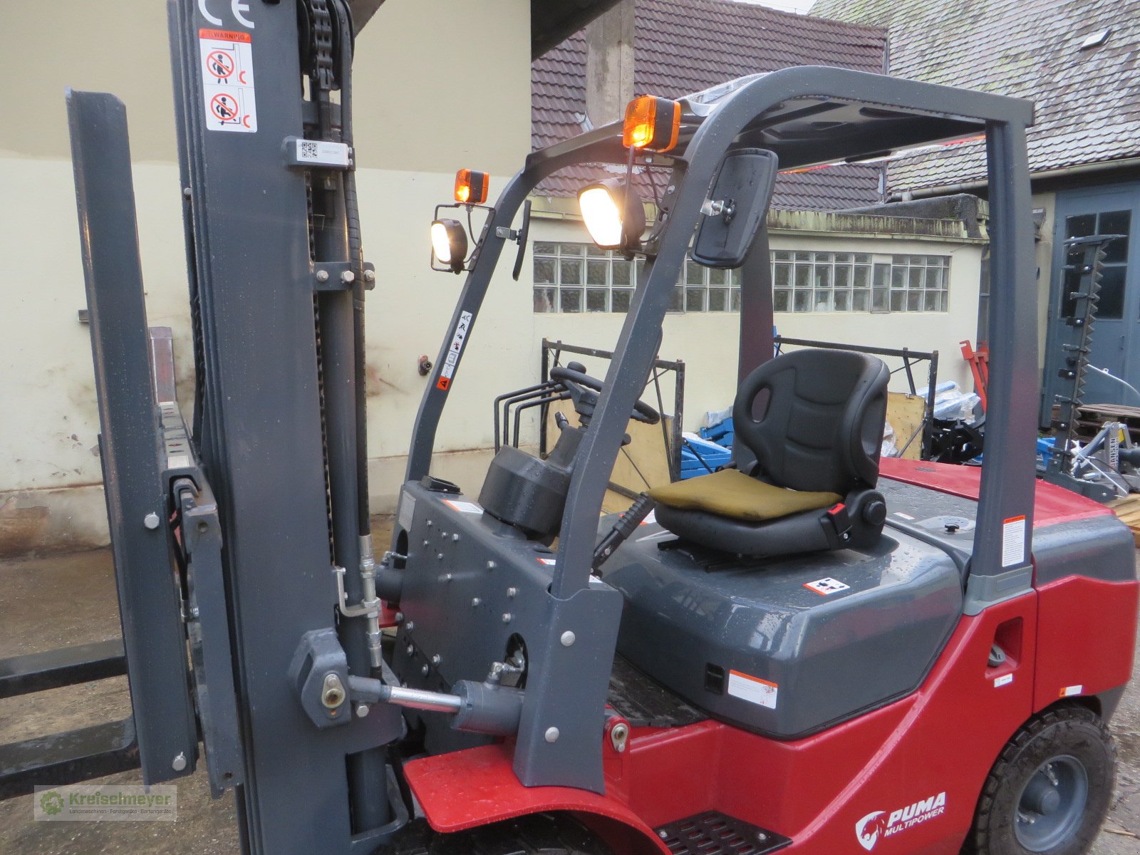 Gabelstapler typu Puma Multipower GL1 PGL 1.350 X5 Diesel + Triplex 400 cm Freihub Euro V 5 neu Stapler, Neumaschine v Feuchtwangen (Obrázek 7)