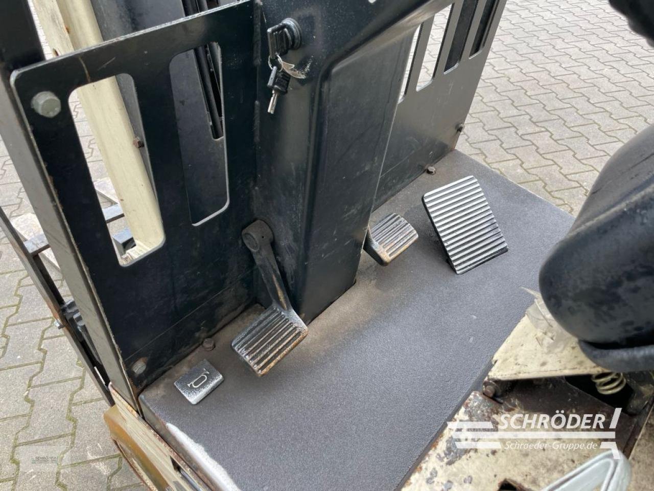 Gabelstapler typu Sonstige CROWN - 30 SC.TT, Gebrauchtmaschine v Wildeshausen (Obrázek 11)