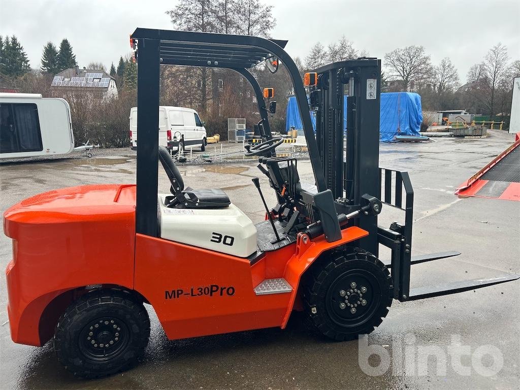 Gabelstapler от тип Stöckli Pro MP-L30Pro, Gebrauchtmaschine в Düsseldorf (Снимка 3)