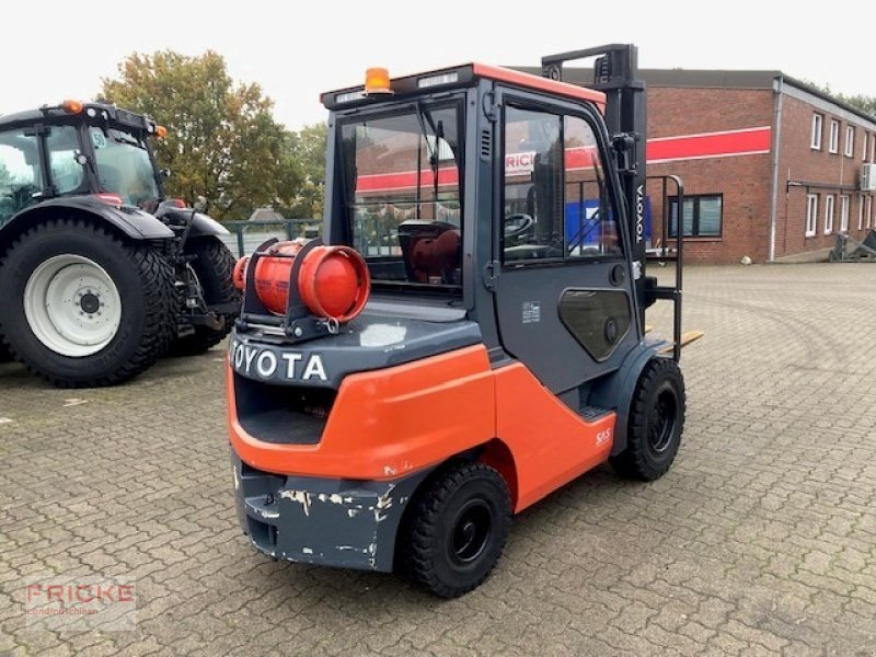 Gabelstapler typu Toyota 02-8FGJF35, Gebrauchtmaschine v Bockel - Gyhum (Obrázek 2)