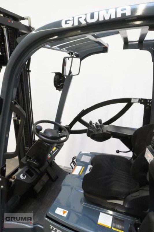 Gabelstapler от тип Toyota 8FBET15, Gebrauchtmaschine в Friedberg-Derching (Снимка 3)