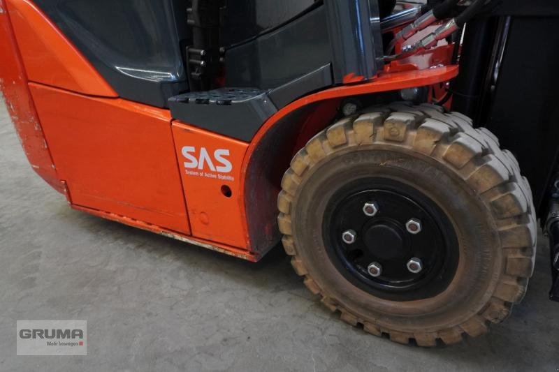 Gabelstapler от тип Toyota 8FBET15, Gebrauchtmaschine в Friedberg-Derching (Снимка 8)