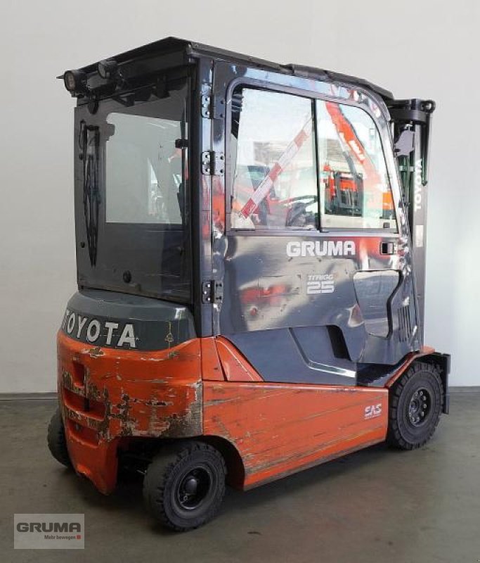 Gabelstapler des Typs Toyota 8FBMT25, Gebrauchtmaschine in Friedberg-Derching (Bild 2)