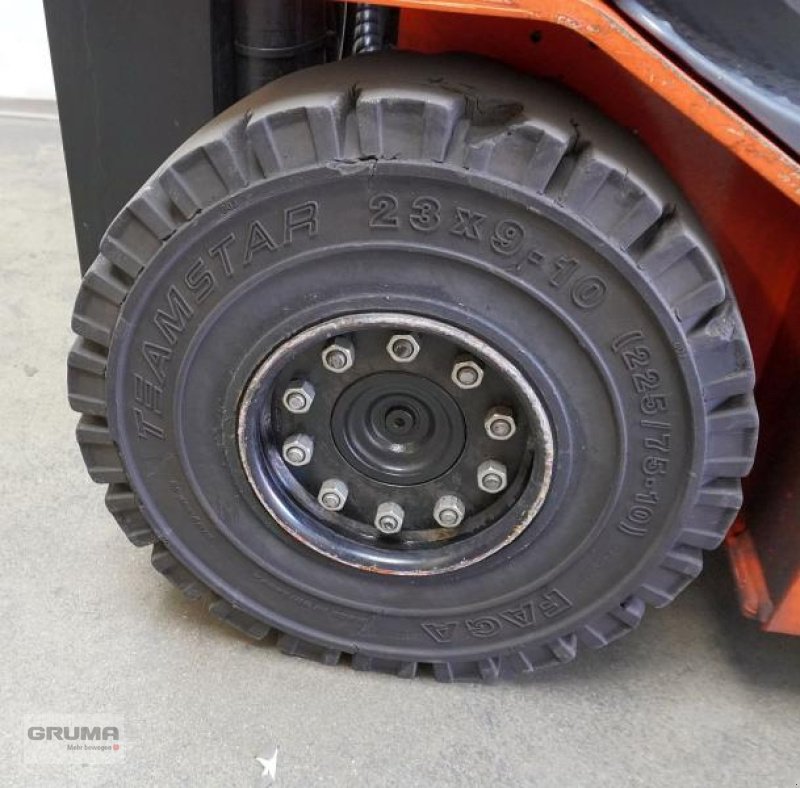 Gabelstapler des Typs Toyota 8FBMT25, Gebrauchtmaschine in Friedberg-Derching (Bild 6)