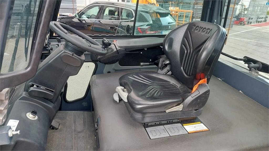 Gabelstapler от тип Toyota 8FBMT50 - FSM 7200, Gebrauchtmaschine в Schierling (Снимка 7)