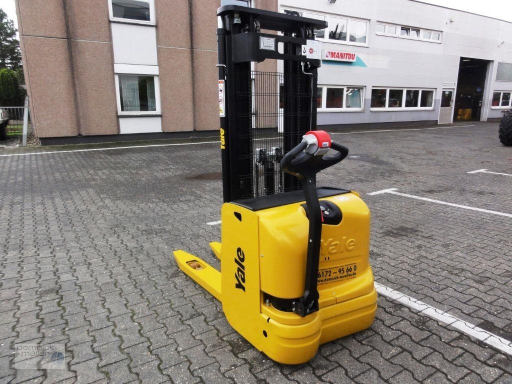 Gabelstapler van het type Yale MS 14 IL, Gebrauchtmaschine in Friedrichsdorf (Foto 4)